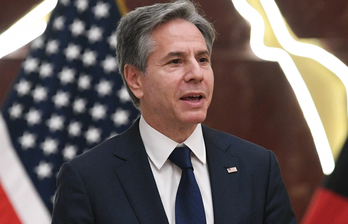 ​Szef dyplomacji USA Antony Blinken wyraził "głęboki żal" w związku z podpisaniem przez prezydenta Andrzeja Dudę noweli Kodeksu postępowania administracyjnego. Z zadowoleniem jednak przyjął słowa prezydenta o poszanowaniu wolności słowa w kontekście projektu ustawy medialnej.