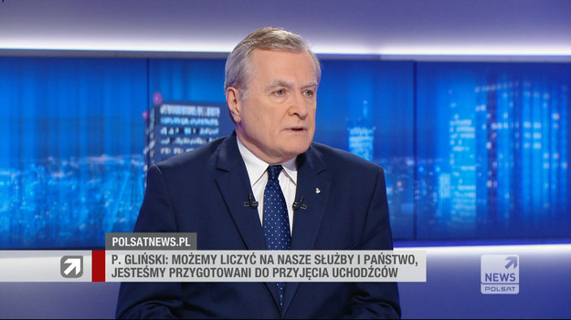 - Polska obroniła się przed falą uchodźców w 2015 roku i teraz też się obroni. Będziemy postępowali odpowiedzialnie, jesteśmy przygotowani, obronimy Polskę - zadeklarował w "Gościu Wydarzeń" wicepremier, minister kultury, dziedzictwa narodowego i sportu Piotr Gliński.Gliński był pytany także o wtorkową wypowiedź przewodniczącego PO Donalda Tuska, który stwierdził, że obecna sytuacja geopolityczna na świecie, m.in. napięcia między USA a Chinami czy wydarzenia na Białorusi, "kazałaby normalnemu rządowi dbać o nasze bezpieczeństwo z jeszcze większym zapałem i determinacją niż kiedykolwiek wcześniej po II wojnie światowej".- To jakieś absurdalne wiązanie kryzysu, tragicznych wydarzeń w Afganistanie z sytuacją polityczną w Polsce - wolałbym tego nie komentować, bo to kolejna jakaś manipulacja, próba rozpętania kolejnej polskiej wojny - ocenił w rozmowie z Piotrem Witwickim.Fragment programu "Gość Wydarzeń", emitowanego na antenie Polsat News.