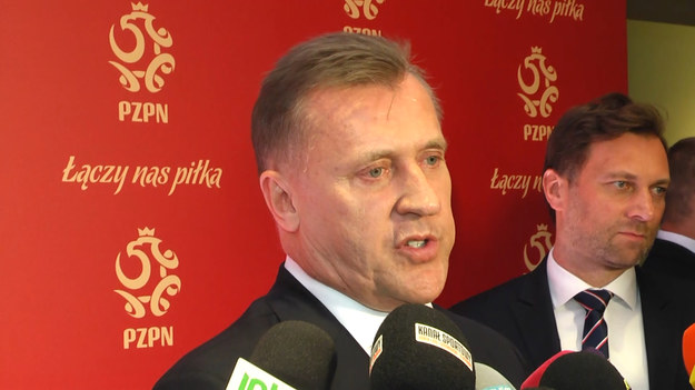 Jutro pojawimy się z moim nowym zespołem w siedzibie Polskiego Związku Piłki Nożnej i zaczynamy pracę. Dziś zrobimy jeszcze szybki zarząd i podejmiemy kilka uchwał - powiedział w pierwszym wystąpieniu do mediów nowy prezes Polskiego Związku Piłki Nożnej Cezary Kulesza.