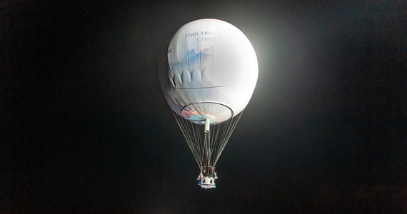15 załóg balonowych z całego świata ok. 21:30 rozpoczęło w Toruniu rywalizację o Puchar Gordona Bennetta. To międzynarodowe zawody balonowe w lotach długodystansowych. Do wieczora na terenie lotniska Aeroklubu Pomorskiego w Toruniu trwał piknik lotniczy.