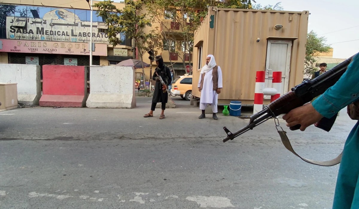 ​Ahmad Masud, syn zabitego w 2001 roku przywódcy mudżahedinów i Sojuszu Północnego Ahmada Szaha Masuda, oświadczył w niedzielę w rozmowie z telewizją Al-Arabija, że jest gotów nawiązać dialog z talibami. Dodał, że jeśli islamiści odrzucą jego propozycję, to wojna będzie "nieunikniona".