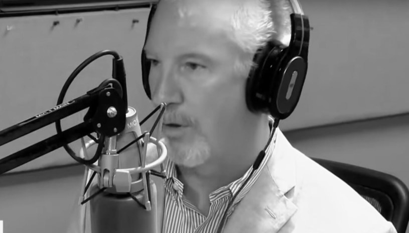 21 sierpnia w wieku 61 lat zmarł Phill Valentine - konserwatywny dziennikarz radiowy z Nashville, który w ostatnich miesiącach w swoich audycjach podważał zagrożenia związane z pandemią koronawirusa oraz wyśmiewał szczepienia. Mężczyzna zmarł na COVID-19, a ostatnie tygodnie spędził pod aparaturą ratującą życie. 