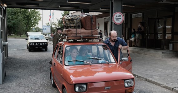 Zanim staliśmy się dorośli, wszyscy byliśmy dziećmi. Przypomni nam o tym nowy, uroczy film Kingi Dębskiej. "Zupa nic" 27 sierpnia wchodzi do kin. Widzowie przeniosą się do czasów PRL-u i dzieciństwa głównych bohaterek Marty i Kasi. Znacie je być może z filmu "Moje córki krowy" tej samej reżyserki. Rodziców dziewczynek grają Kinga Preis i Adam Woronowicz. "Ta historia urzekła mnie swoją jasnością" - mówi w RMF FM aktor.