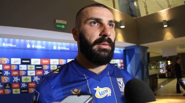 Mikael Ishak prosto po spotkaniu rozmawia z redaktorem Radosławem Nawrotem, komentuje mecz z Lechią Gdańsk i aktualną formę ,,Kolejorza". 