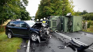 Wielkopolska: Wypadek samochodu amerykańskiej armii. Są ranni