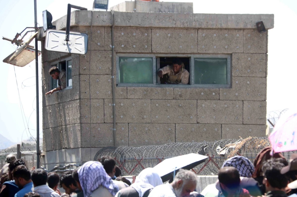 Kolejna silna eksplozja wstrząsnęła afgańską stolicą Kabulem w czwartek około północy czasu lokalnego - podały agencje Reuters i AFP. Tym razem jednak, według talibów, nie był to atak terrorystyczny.