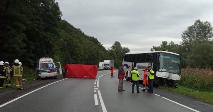 Witowice Dolne Tragiczny Wypadek Nie Yj Dwie Osoby Troje Dzieci