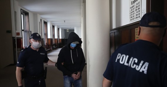 Jest zażalenie Prokuratury Okręgowej w Krakowie na decyzję sądu o zwolnieniu z aresztu trzech mężczyzn - byłych członków brutalnego gangu karateków - oskarżonych o zabójstwo małżeństwa Jaroszewiczów.