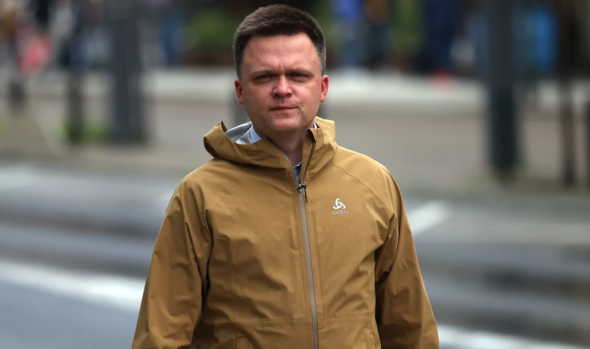 Nie planujemy koalicji przedwyborczej z nikim - mówił w Tarnowie lider Polski 2050 Szymon Hołownia. Zadeklarował, że jego ugrupowanie będzie się ścigać z PO o jak najlepszy wynik, aby pokazać, że w polityce może być nowa wartość. 