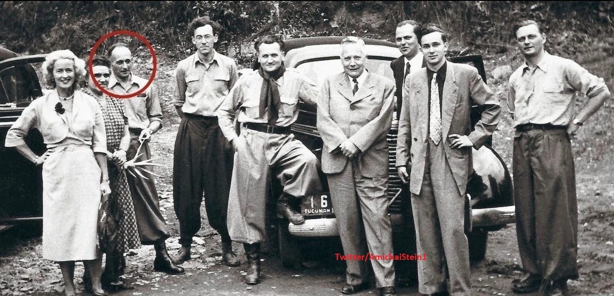 Eichmann, jeden z głównych zbrodniarzy nazistowskich, został ujęty i postawiony przed sądem w 1960 r. Dopiero 60 lat po tym wydarzeniu dziennikarzom „Sueddeutsche Zeitung” udało się dotrzeć do informacji na temat jego pojmania i osób, które się do tego przyczyniły.