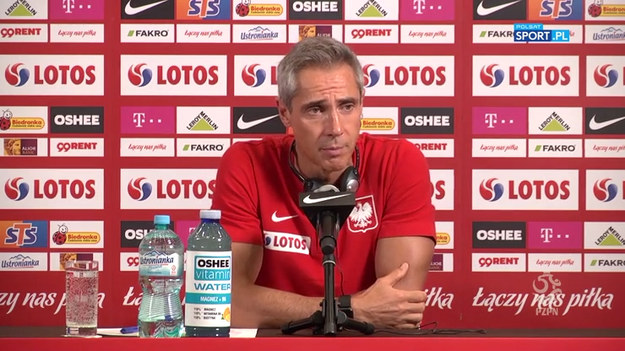 W Warszawie rozpoczęło się zgrupowanie piłkarskiej reprezentacji Polski, która rozegra trzy mecze w eliminacjach mistrzostw świata. Trener Paulo Sousa powiedział na konferencji prasowej, że ze zdrowiem naszych zawodników nie jest najlepiej. Zakażenie Mateusza Klicha koronawirusem to nie jedyny problem selekcjonera. Czy będą dodatkowe powołania?