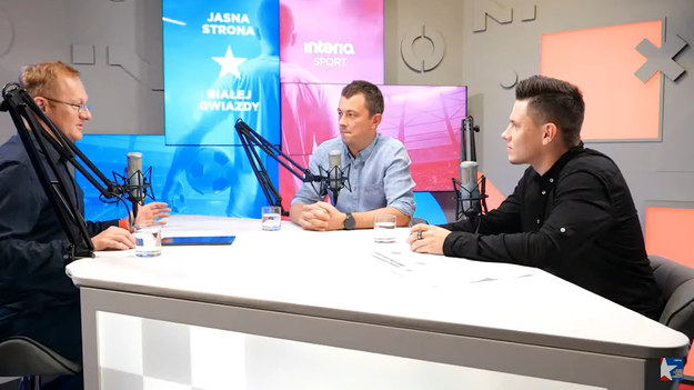 W najnowszym odcinku "Jasnej Strony Białej Gwiazdy" Michał Białoński rozmawiał z Piotrem Jaworem i Tomaszem Brożkiem m.in. o ostatnim spotkaniu Wisły Kraków z Legią (1-0) i obecnej formie zespołu z Reymonta.