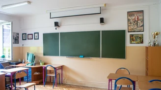 Opole: Nauczyciel zakażony koronawirusem. Ponad 100 uczniów na kwarantannie