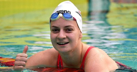 Pływaczka Oliwia Jabłońska zdobyła w środę brązowy medal igrzysk paraolimpijskich na dystansie 400 metrów stylem dowolnym (klasa 10). To 16. krążek biało-czerwonych w zawodach w Tokio.