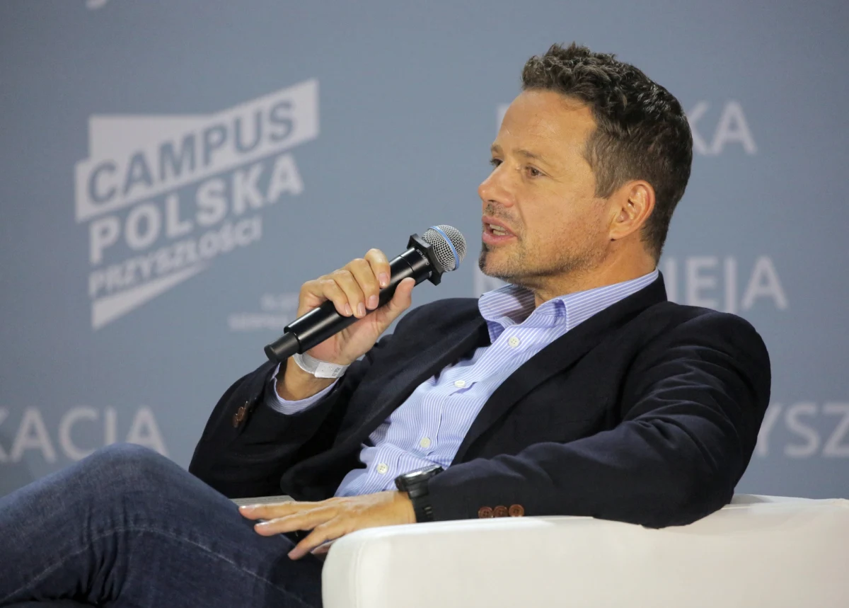 Nie potrafiliśmy przetłumaczyć skoku modernizacyjnego na język zwykłego obywatela, nie uchwaliliśmy ustawy o związkach partnerskich i daliśmy drugiej stronie zawłaszczyć słowo patriotyzm - to zdaniem Rafała Trzaskowskiego trzy największe błędy Platformy Obywatelskiej, popełnione w czasach jej rządów.