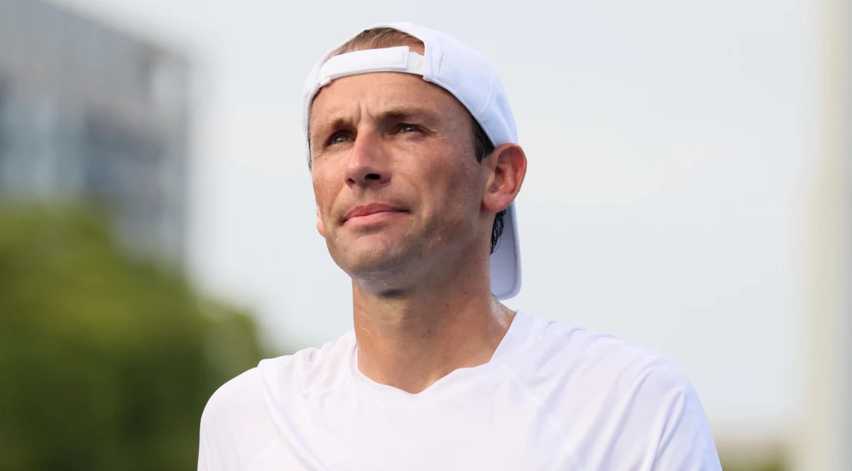 Rozstawieni z numerem dziewiątym Łukasz Kubot i brazylijski tenisista Marcelo Melo odpadli w pierwszej rundzie debla w wielkoszlemowym US Open. Przegrali w Nowym Jorku na otwarcie z reprezentantami gospodarzy Evanem Kingiem i Hunterem Reese 6:7 (2-7), 4:6.