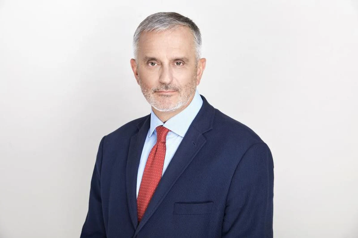 Urząd Marszałkowski Województwa Dolnośląskiego zarządził kontrolę w Specjalistycznym Szpitalu im. dra A. Sokołowskiego w Wałbrzychu. Ma ona dotyczyć zarobków pracującego w tej placówce prezydenta Wałbrzycha Romana Szełemeja oraz piastowanych przez niego stanowisk.
