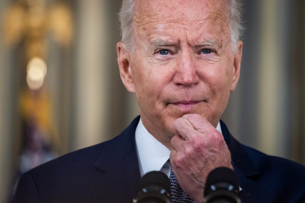 Prezydent Joe Biden podpisał rozporządzenie wykonawcze nakazujące przegląd, odtajnienie i ujawnienie tajnych dokumentów rządowych związanych z atakami terrorystycznymi z 11 września 2001 roku. Podkreślił, że honoruje zobowiązanie z kampanii wyborczej.
