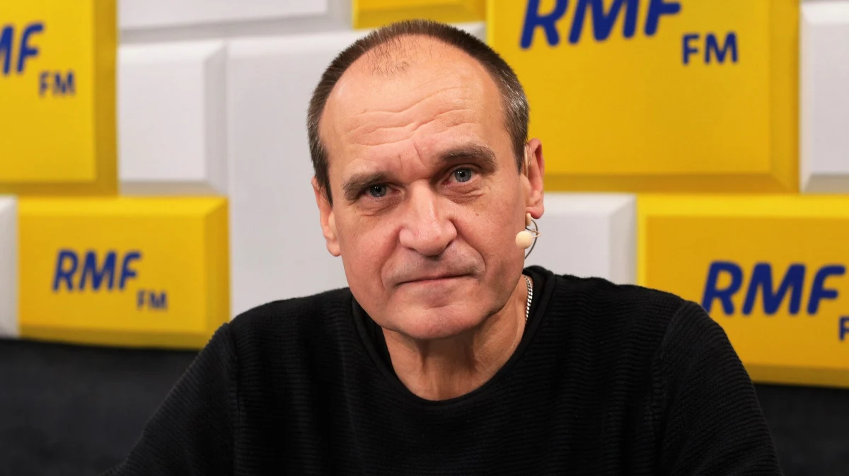 "Zorientowałem się, że źle zagłosowałem" - mówi Paweł Kukiz pytany o to dlaczego w połowie sierpnia zagłosował razem z PiS ws. ustawy lex TVN. Jak dodał: to jest cała filozofia. Za ustawą głosowało 223 posłów Prawa i Sprawiedliwości, dwóch posłów niezrzeszonych oraz trzech posłów Kukiz’15. 
