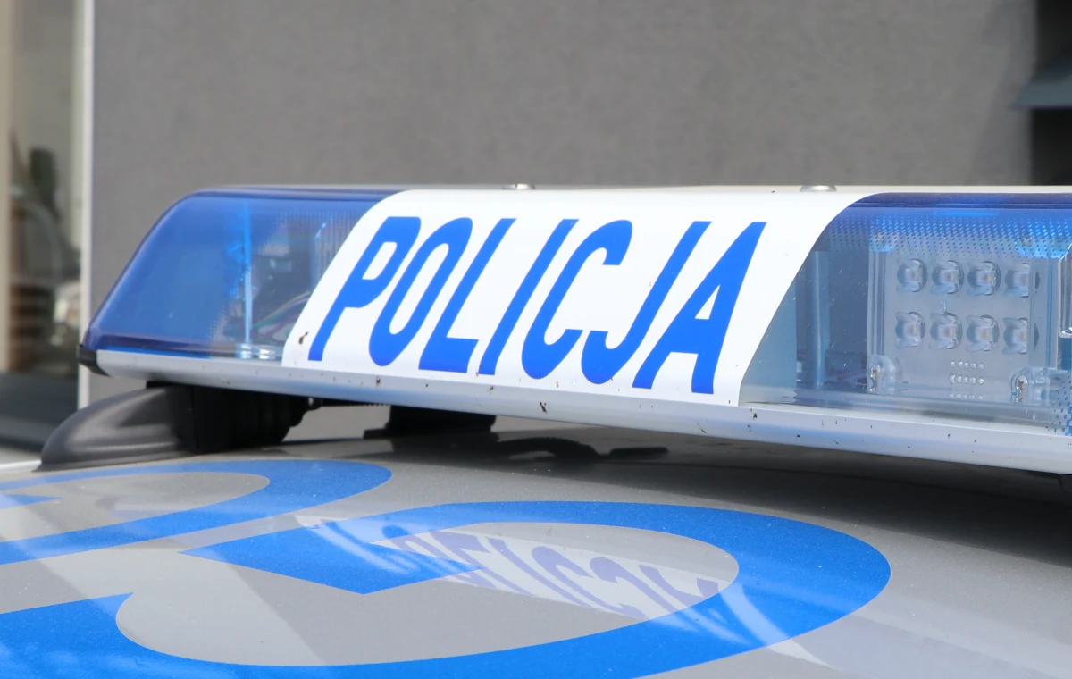 ​Groźny wypadek w Gdańsku. Jeden tir wjechał w drugiego przy zjeździe do portu z drogi S7. Ranny został kierowca pojazdu.