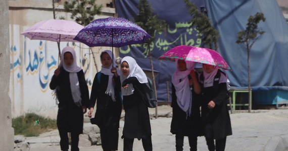 ​Afgańskie kobiety będą miały zakaz uprawiania sportów pod rządami talibów - przekazał Ahmadullah Wasik, wiceszef komisji talibów ds. kultury, w środowej rozmowie z telewizją SBS. Oświadczył to dzień po tym, jak talibowie uformowali tymczasowy rząd, do którego nie powołano żadnej kobiety.