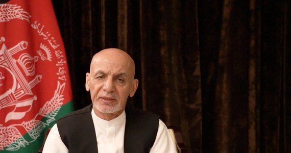 Były prezydent Afganistanu Były prezydent Aszraf Ghani przeprasza swoich rodakówi, który wyjechał z kraju tuż przed zdobyciem przez talibów Kabulu, wydał na Twitterze oświadczenie, w którym przeprosił naród afgański i wyjaśnił powody opuszczenia swoich rodaków.
