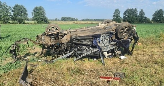 ​Wypadek na przejeździe kolejowym w okolicach Budzynia w województwie wielkopolskim. 29-letni mężczyzna wjechał pod pociąg.