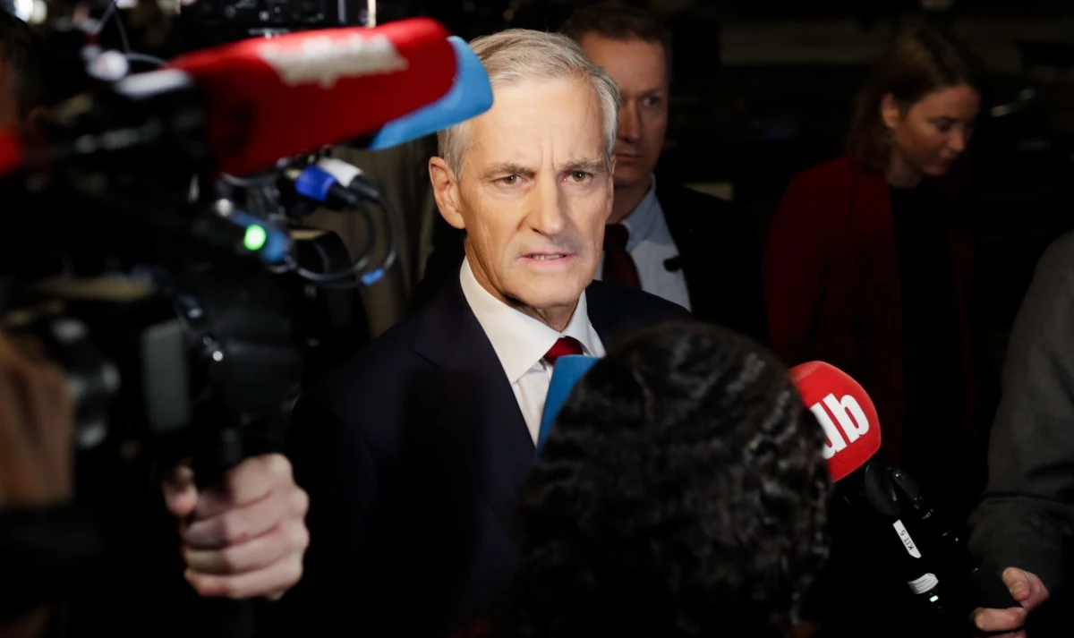 Będąca w opozycji Partia Pracy wygrała wybory do norweskiego jednoizbowego parlamentu, Stortingu - wynika z prognozy telewizji publicznej NRK opublikowanej po zamknięciu lokali wyborczych. Mimo to wiele wskazuje, że partia uzyskała jeden z gorszych wyników w swojej historii. Wspólnie jednak z innymi lewicowymi ugrupowaniami może przejąć władzę w Norwegii. 