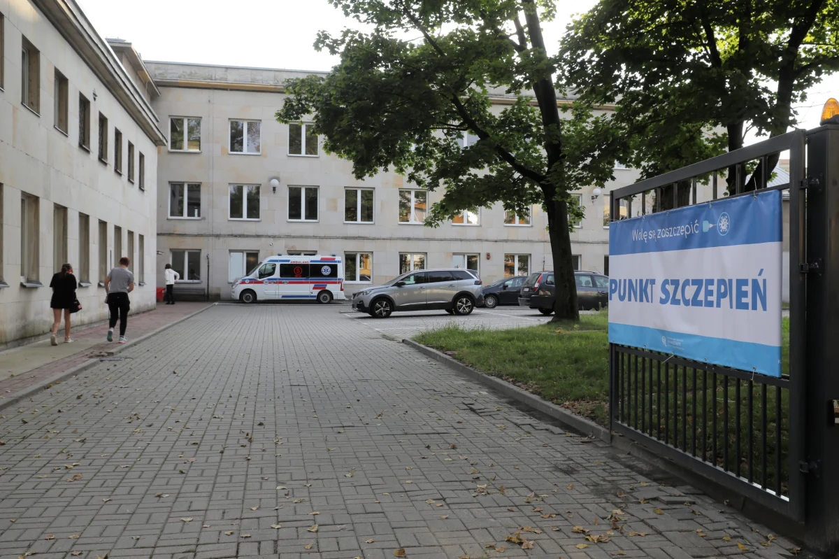 Mamy 537 nowych przypadków koronawirusa - poinformowało we wtorek MZ. W czołówce wykrytych zakażeń znalazły się: Mazowsze, Lubelszczyzna oraz Małopolska. Osiem osób zmarło. 