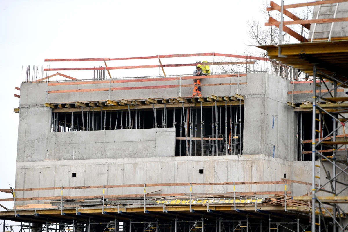 Jakie zmiany dla podatników wynikają z Polskiego Ładu? Według zapewnień rządu, bilans zmian podatkowych w programie wyniesie 16,5 mld zł, które - jak zaznaczono - zostaną w kieszeniach podatników. 