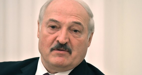 Prezydent Białorusi Alaksandr Łukaszenka wręczył nagrody państwowe z okazji nowego święta Dnia Jedności Narodowej, obchodzonego 17 września, w rocznicę ataku ZSRR na Polskę. Według Łukaszenki bez tej daty "nie byłoby Białorusi" w jej dzisiejszych granicach. 