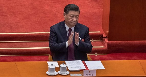 Rząd ChRL przyspieszy prace nad rozwiązaniami prawnymi dotyczącymi walki z cyberprzestępczością oraz ochrony nieletnich internautów, a od platform online będzie wymagał większej "samodyscypliny" - podała chińska agencja prasowa Xinhua. 