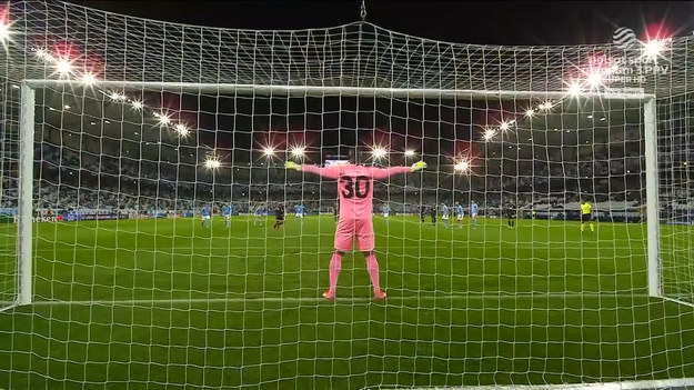 W pierwszej kolejce grypy H Ligi Mistrzów Malmo FF podejmowało Juventus Turyn. Mecz zakończył się zwycięstwem gości 3-0. 