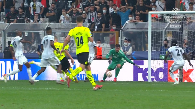 Jeśli norweski snajper będzie miał swój dzień w Stambule, dortmundczycy mają duże szanse pokonać Besiktas. Do przerwy, Besiktas JK - Borussia Dortmund 0-2. 15.09.2021 r.