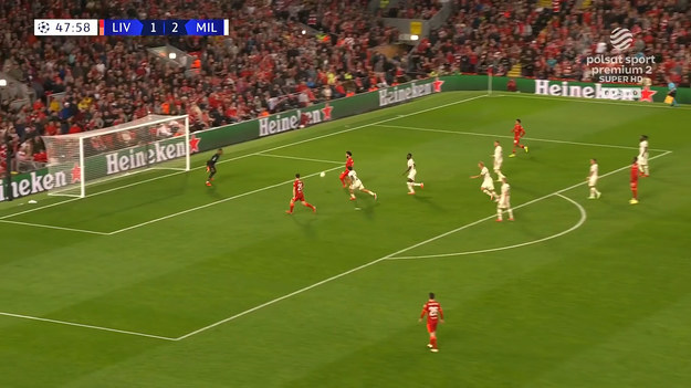 Na początku drugiej połowy Liverpool wyrównał! Po sprytnym podaniu Mohamed Salah znalazł się oko w oko z bramkarzem i tym razem się nie pomylił! Co prawda Egipcjanin cudem uniknął spalonego, lecz tym razem gol został uznany.
