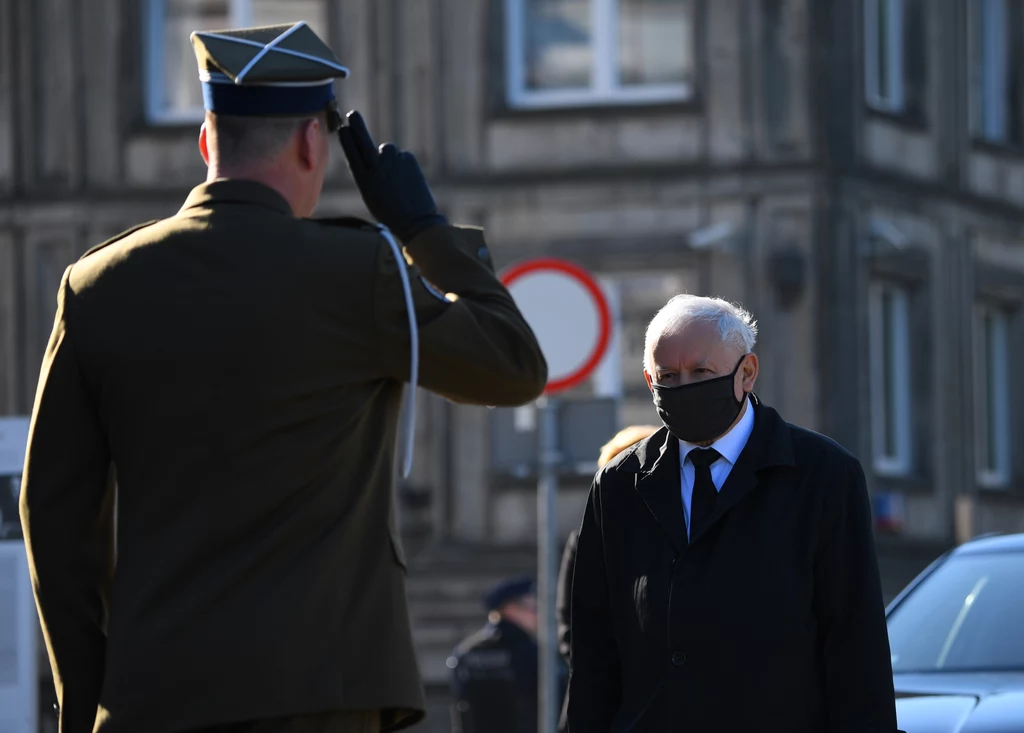 Jarosław Kaczyński podczas miesięcznicy smoleńskiej