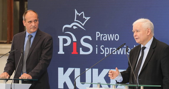 Prawo i Sprawiedliwość wprowadziło poprawki do ustawy antykorupcyjnej – tej, od której przyjęcia Paweł Kukiz i jego posłowie uzależniają wspieranie partii rządzącej. Zmiany wybijają ustawie zęby, bowiem zakładają, że walka z nepotyzmem zacznie się dopiero w kolejnej kadencji Sejmu. Posłowie Kukiza rozczarowani jednak nie są.