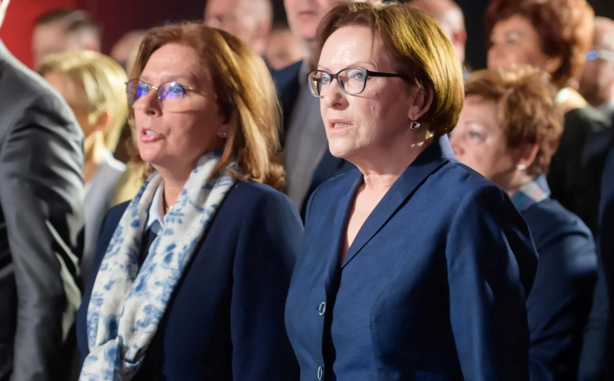 Zarząd Platformy Obywatelskiej zarekomendował zmiany w statucie, które ma zatwierdzić sobotnia konwencja krajowa partii w Płońsku. Wśród nich jest zwiększenie liczby wiceprzewodniczących do 10. Połowę mieliby stanowić mężczyźni, a połowę kobiety. 