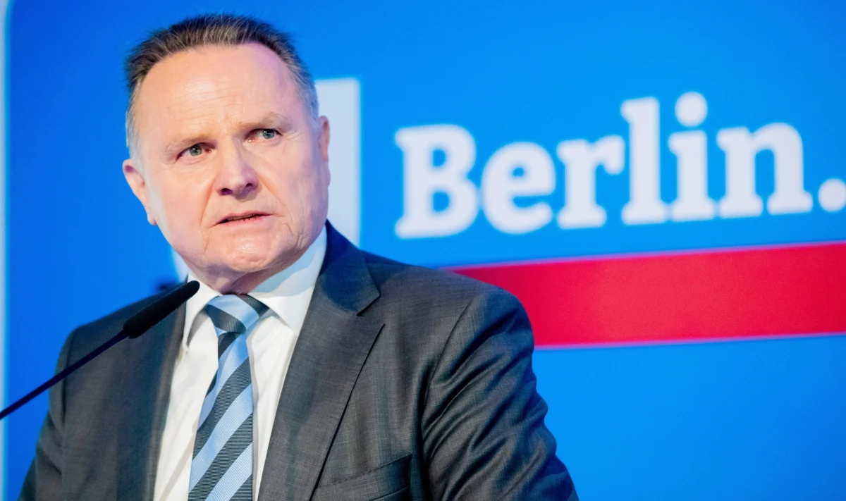 ​Berliński oddział Alternatywy dla Niemiec (AfD) chciałby, żeby igrzyska olimpijskie w 2036 roku odbyłyby się w Berlinie oraz Warszawie. Impreza miałaby się odbyć dokładnie sto lat po berlińskich igrzyskach, które otwierał Adolf Hitler - pisze "Berliner Zeitung".