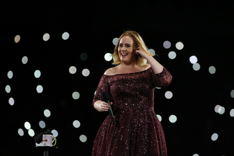 Adele w końcu pokazała się publicznie ze swoim nowym partnerem. Fani nie szczędzili parze komplementów.