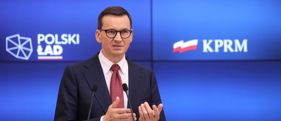 "Skrajnie agresywna i szkodliwa" – tak premier Mateusz Morawiecki ocenił decyzję Trybunału Sprawiedliwości Unii Europejskiej o nałożeniu na Polskę kary w wysokości 500 tys. euro za każdy dzień kontynuowania pracy kopalni Turów. "Nie zamierzamy wyłączyć z funkcjonowania kopalni Turów i elektrowni Turów. Są one fundamentalnie ważne dla funkcjonowania dla naszego systemu energetycznego" – zapewnił. 