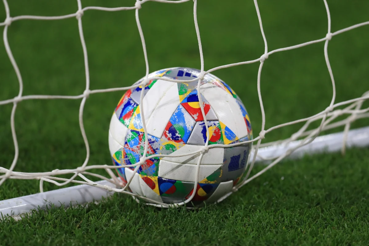 Były reprezentant Rosji i doświadczony trener Dmitrij Czeryszew został zatrudniony przez szwedzki klub drugiej ligi piłkarskiej AFC Eskilstuna. Jednak po pierwszym treningu i w sumie trzech godzinach pracy został zwolniony za porozumieniem stron.