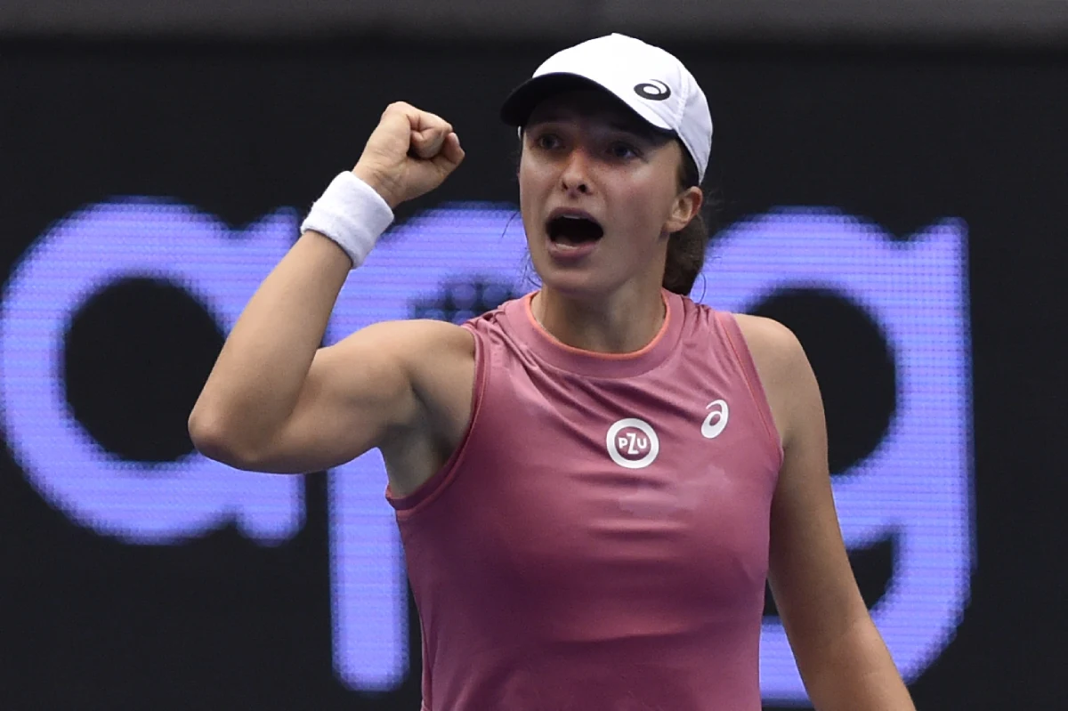 Na pięć gwiazdek oficjalny profil WTA ocenił zagranie Igi Świątek podczas meczu z Julią Putincewą w Ostrawie. W środę Polka pokonała Kazaszkę Julię Putincewą (6:4, 6:4) i awansowała do ćwierćfinału imprezy. To był pierwszy mecz Polki po wielkoszlemowym US Open.