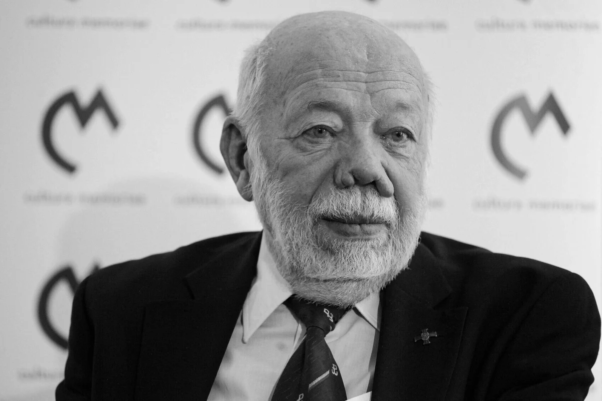 W wieku 92 lat, zmarł Zbigniew Galperyn "Antek" – żołnierz Szarych Szeregów i Armii Krajowej, Powstaniec Warszawski ze Zgrupowania "Chrobry I" i prezes Związku Powstańców Warszawskich. Informację o jego śmierci podało Muzeum Powstania Warszawskiego.