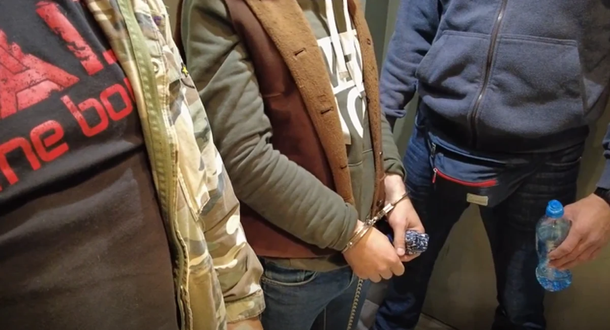 Policjanci zatrzymali poszukiwanego mężczyznę, który 5 września uciekł funkcjonariuszom w rejonie ulicy Zwycięskiej we Wrocławiu. 34-letni obywatel Gruzji ukrywał się w Szczecinie.