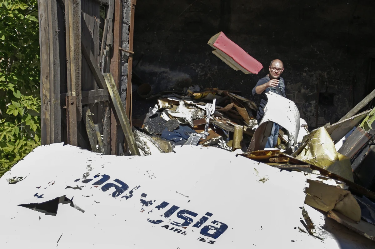 Kilka miesięcy przed katastrofą samolotu Malaysia Airlines Ukraina ostrzegła inne kraje europejskie i organizację lotniczą Eurocontrol, że z powodu rosyjskiej agresji nie może zagwarantować bezpieczeństwa we własnej przestrzeni powietrznej - podaje portal RTL Nieuws.