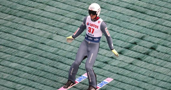 Japończyk Yukiya Sato wygrał konkurs Letniej Grand Prix w skokach narciarskich w Hinzenbach, wyprzedzając swojego rodaka Ryoyu Kobayashiego i Niemca Karla Geigera. Najlepszy z Polaków Piotr Żyła był siódmy.