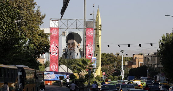 Władze Iranu nie pozwalają na konserwację kamer monitorujących w jednym z zakładów, w którym wytwarzane są części do wirówek wzbogacających uran, chociaż wcześniej się na to zgodził - ogłosiła w niedzielę Międzynarodowa Agencja Energii Atomowej (MAEA).