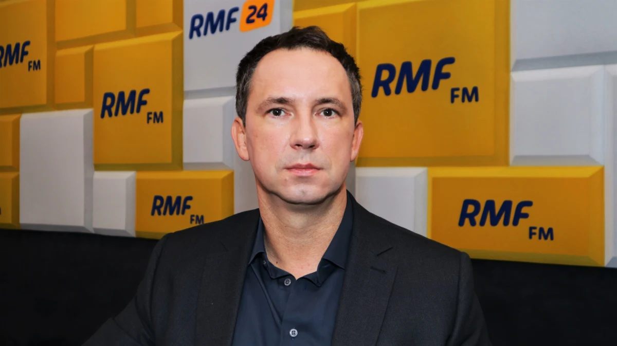 „W tej chwili prowadzone są prace nad dwoma filmami, które dotyczą polskiej historii. Pierwszy to ‘Kos’ o Tadeuszu Kościuszce, drugi to ‘Ochotnik’ o Witoldzie Pileckim” – mówił w Porannej rozmowie w RMF FM dyrektor Polskiego Instytutu Sztuki Filmowej Radosław Śmigulski. Wskazał, że to są produkcje „wysokobudżetowe”. „Jedna jest stricte amerykańska, druga jest koprodukcją polsko-amerykańską” – podkreślił. 