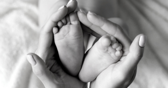 Prokuratura bada przyczyny śmierci 2-miesięcznego niemowlęcia w gminie Kotlin w Wielkopolsce. 
